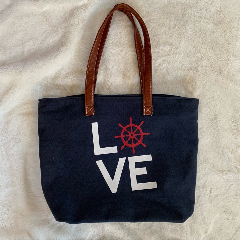 G.H. Bass & Co Zip-Up Canvas Beach Bag with Wet Bag
